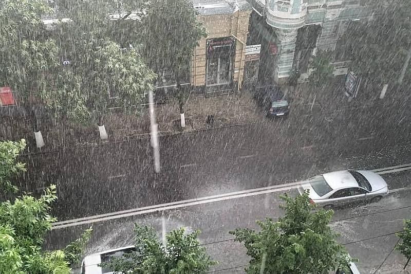 В Краснодаре 6 июня ожидается ливень с грозой и градом