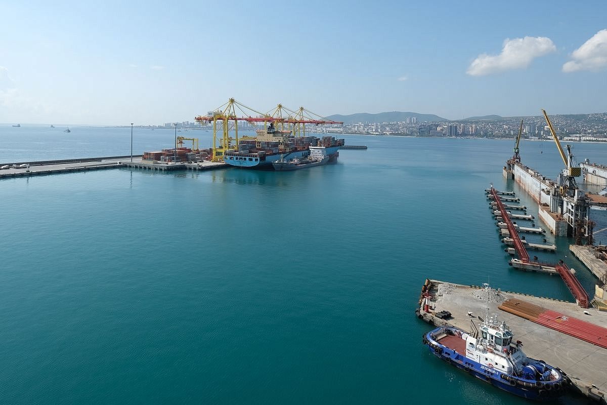 В Новороссийске отменили сигнал атаки БПЛА