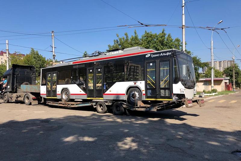 В Краснодар прибыл первый троллейбус с автономным ходом