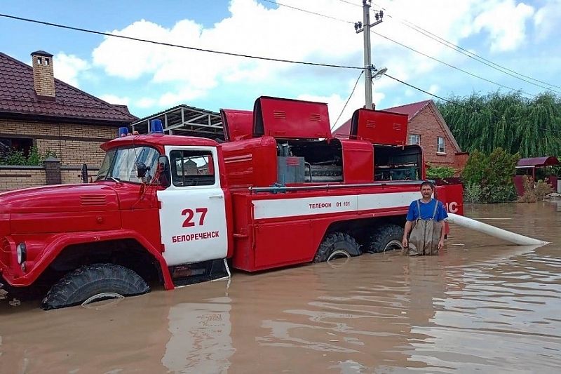После сильных ливней на Кубани остаются подтопленными 20 домов