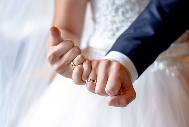 На Кубани зафиксирован рост числа брачных контрактов