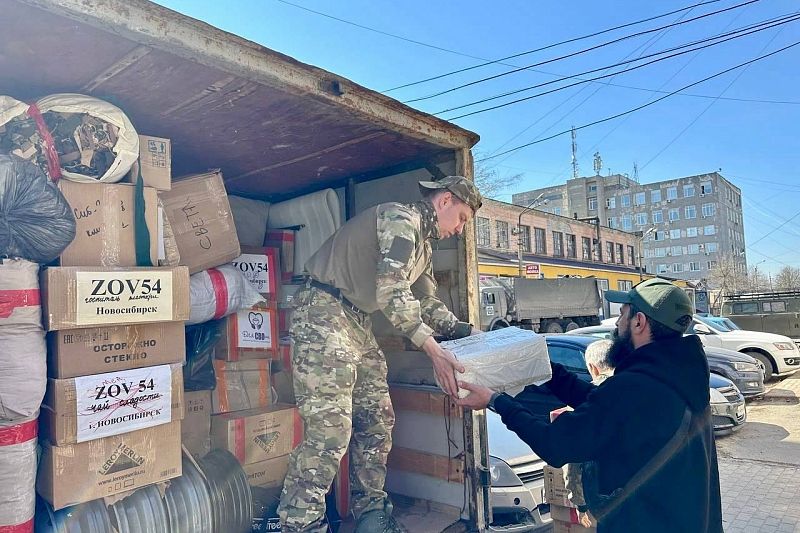 Из Краснодара в Херсонскую область отправляется 25-тонная фура с гуманитарным грузом