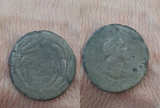 Древнюю монету нашел блогер из Анапы в поле с помощью металлоискателя 
