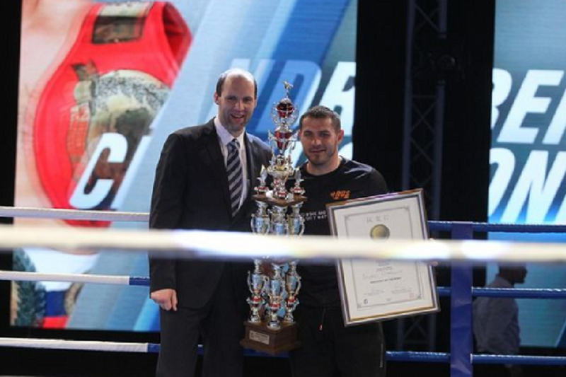 Кубанец Андрей Чехонин победил в бойцовском турнире SENSHI, нокаутировав соперника в начале поединка