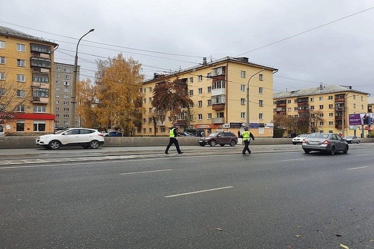 В Краснодарском крае водитель на «Газели» сбил 17-летнюю девушку на пешеходном переходе