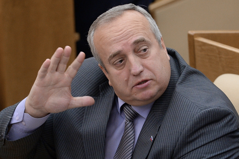 Клинцевич поддержал поправку в Конституцию России о запрете на отчуждение территорий