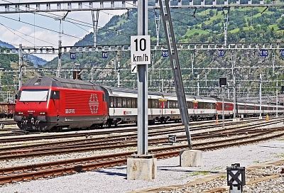 Каждому, кто купил билет на нижнюю полку в поезде, нужно знать этот секрет приятной поездки в поезде и на своем месте