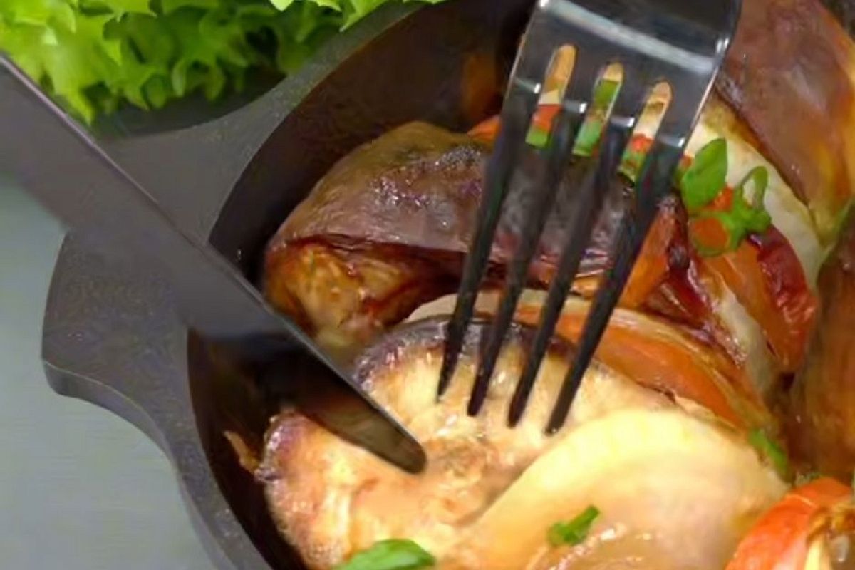 Скумбрия в духовке, как запечённой на костре: сочная, как горячего копчения, без коптильни