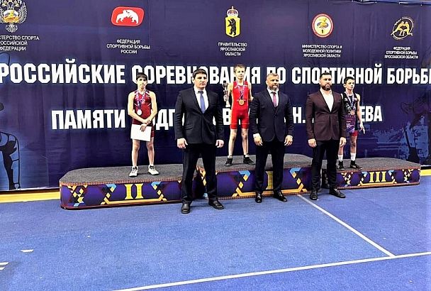Кубанские борцы завоевали восемь медалей всероссийского турнира в Ярославле