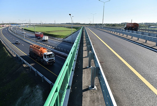 Объем дорожного фонда Краснодарского края за пять лет увеличен более чем в два раза