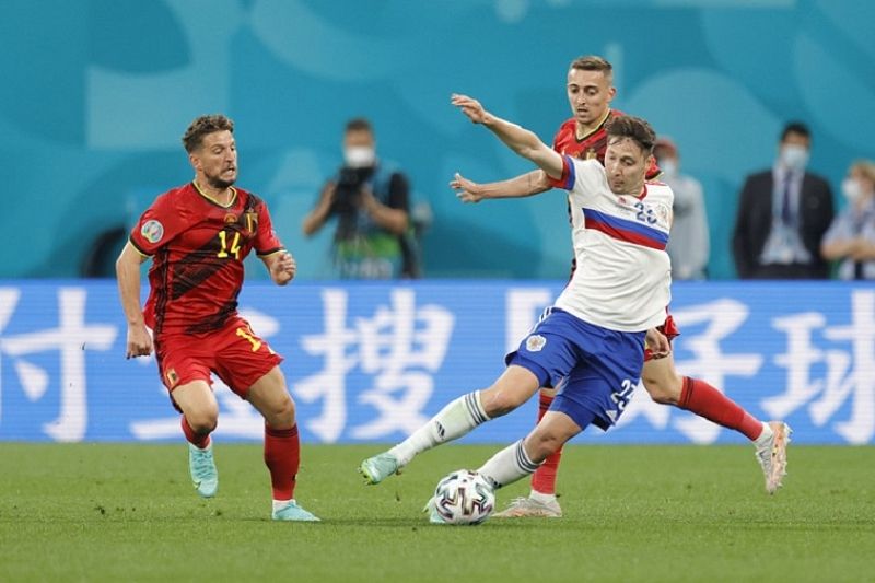 Сборная России уступила команде Бельгии в первом матче чемпионата Европы