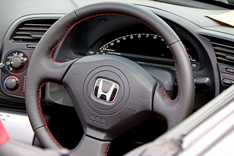 Компания Honda в России повысила цены на свои автомобили