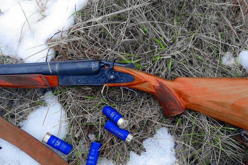 В Краснодарском крае охотник перепутал напарника с зайцем и выстрелил в него из ружья