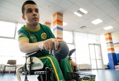 Игра на равных: на Кубани развивается бочча – паралимпийский вид спорта