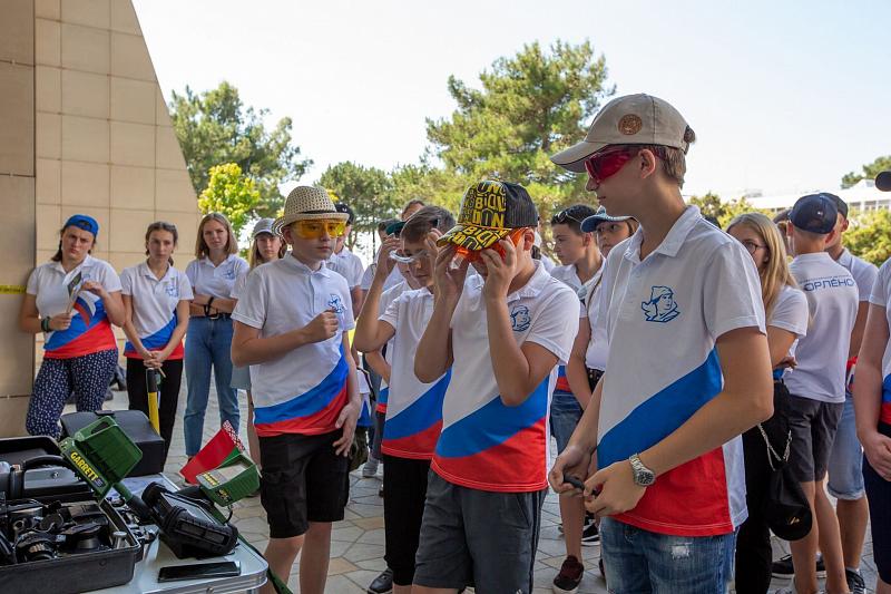 В «Орленке» стартовала программа «Юный следователь» для детей из России и Беларуси