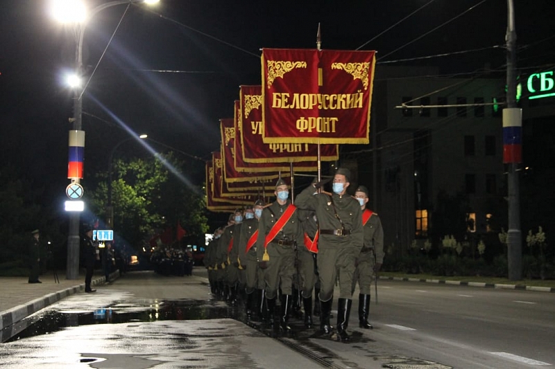 В Новороссийске прошла генеральная репетиция парада в честь 75-летия Победы