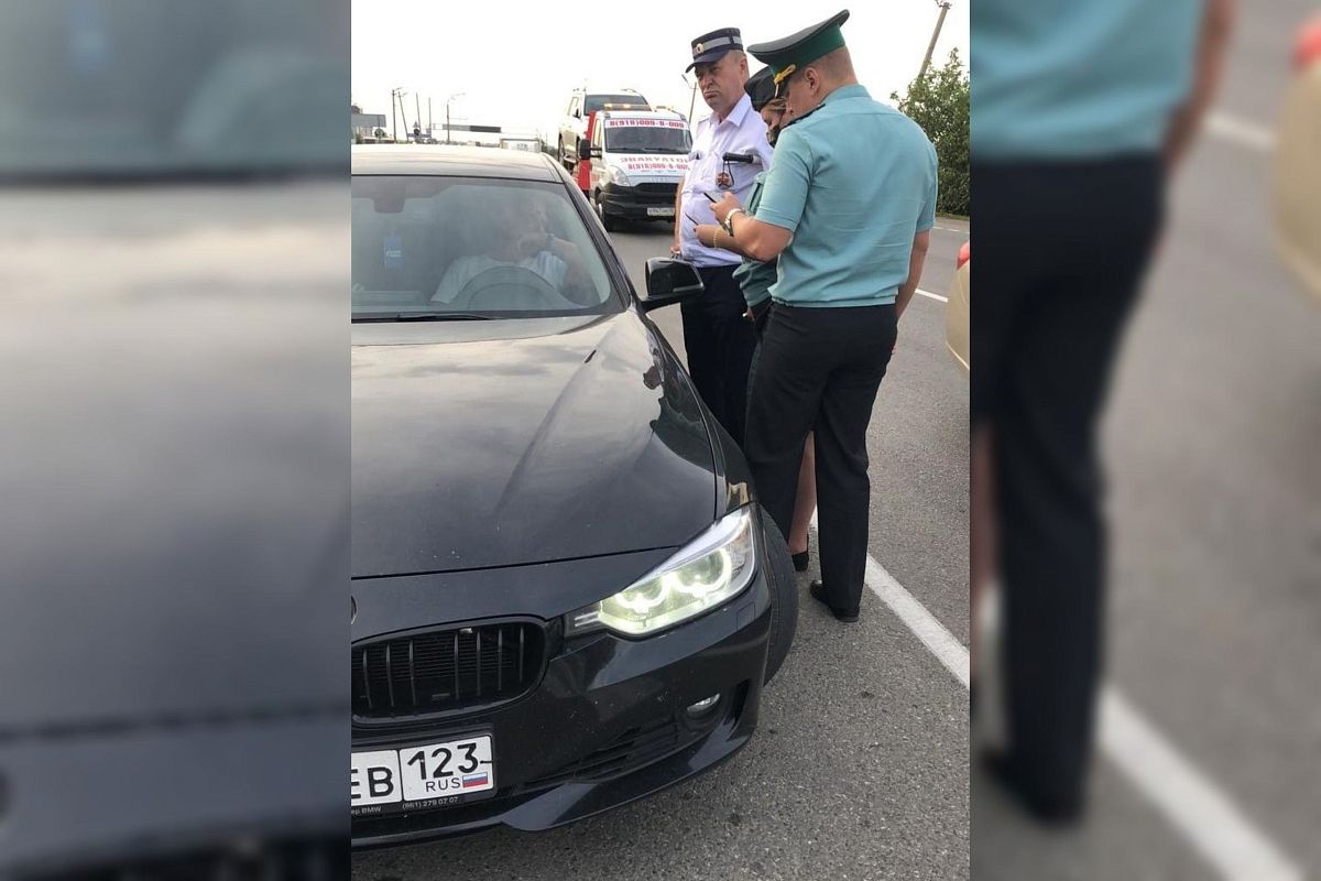 В Краснодаре во время «дорожных рейдов» приставы изъяли 20 автомобилей должников