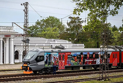 Электропоезд «Диоскурия» частично сошел с рельсов в Абхазии