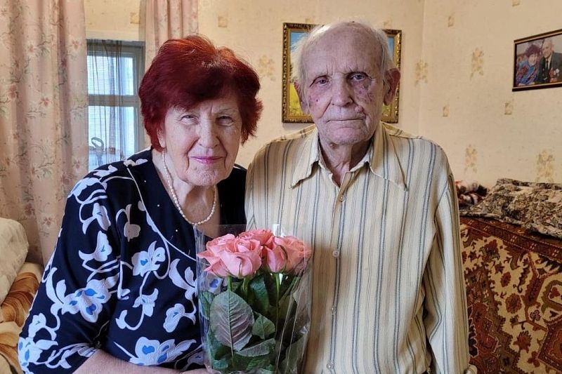Григорий Георгиевич и Валентина Ивановна Чаленко. В браке они 67 лет! 