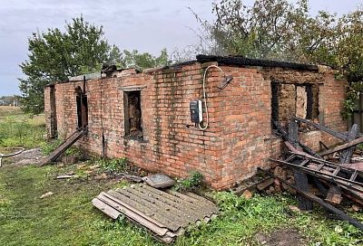 При пожаре в частном доме на Кубани погиб мужчина