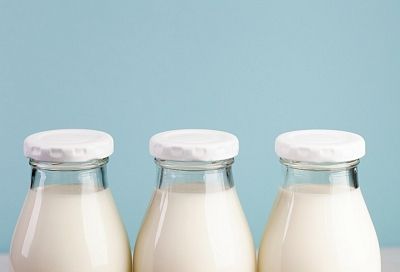 Сплошные противоречия: врач объяснил, стоит ли верить утверждениям, будто молоко делает хрупкими наши кости