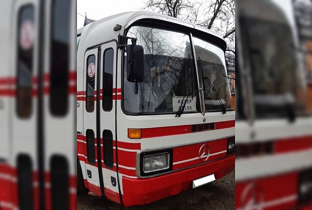 Житель Краснодарского края лишился автобуса Daimler-Benz за долги перед знакомым