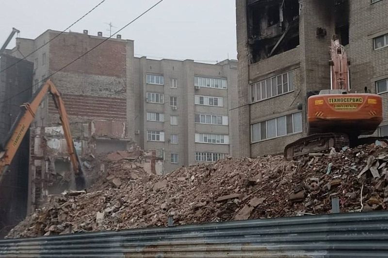 В Ейске разобрали один из подъездов пострадавшей при падении Су-34 многоэтажки