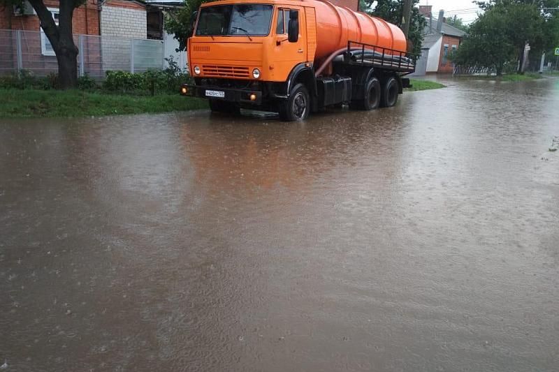 Потоп в Краснодаре: 21 июля в городе выпала месячная норма осадков