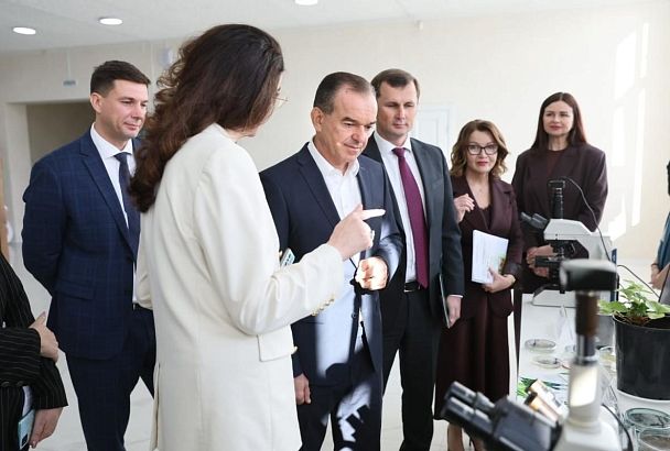 Губернатор Кубани Вениамин Кондратьев посетил Федеральный научный центр биологической защиты растений