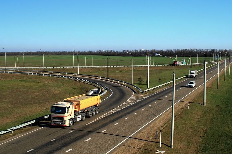 Только в путь: Кубань строит мощную сеть комфортных дорог