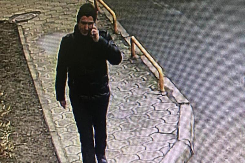 Полиция Краснодара ищет мужчину, сексуально преследующего школьниц