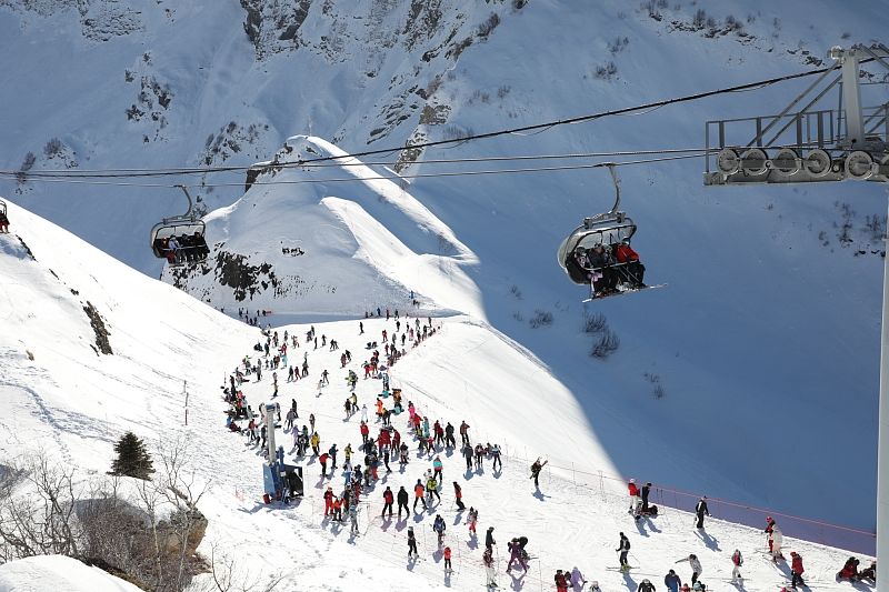 Ученые предупредили о высоком риске схода лавин на горнолыжных курортах Сочи 