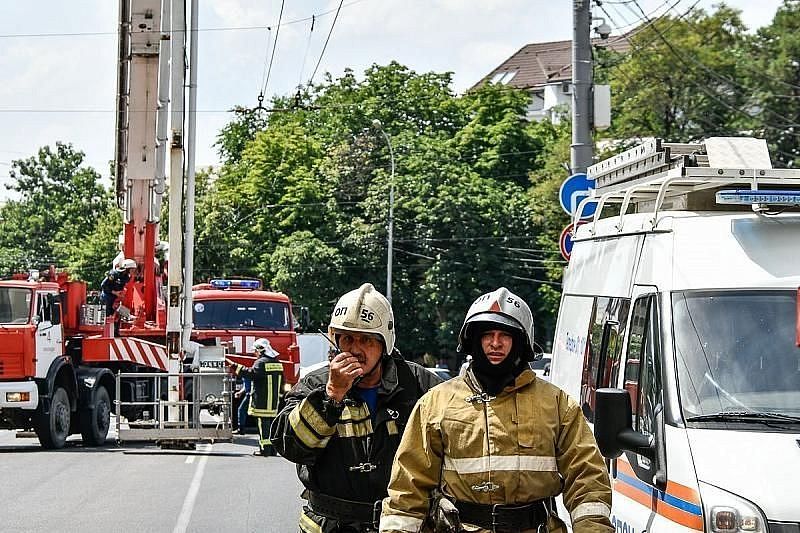 В Краснодаре эвакуирован 21 человек из-за пожара в многоэтажном доме