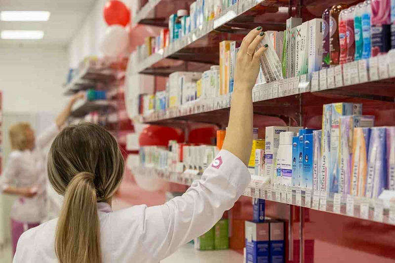 Минздрав рекомендовал регионам увеличить количество круглосуточных аптек