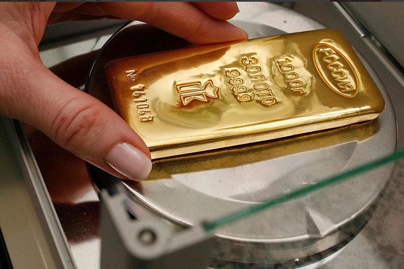 Эксперт рассказал, где и какое золото надо покупать россиянам, чтобы сохранить свои деньги