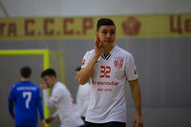 Нападающий ПФК «Краснодар-ЮМР» Обозный стал лучшим игроком месяца в январе