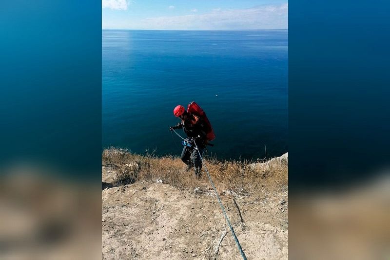 В Анапе турист из Ростова-на-Дону сорвался со склона горы