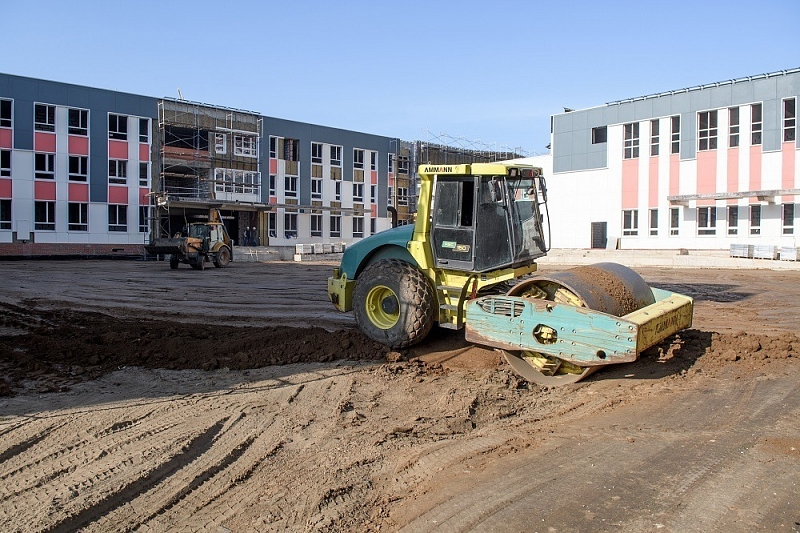 В Краснодаре во время карантина продолжается строительство 9 школ и 3 детских садов