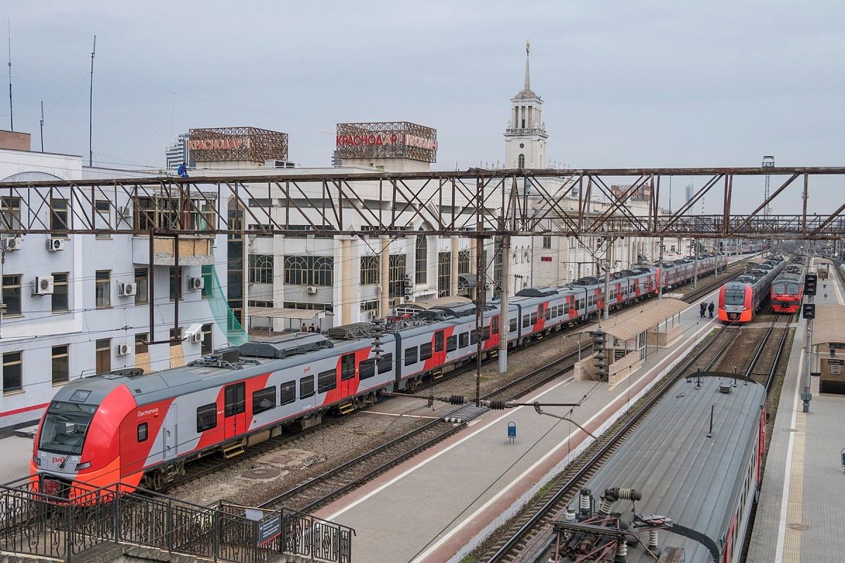 В Краснодаре пойдут под суд 12 человек за аферу с электронными ж/д билетами на 400 тысяч рублей