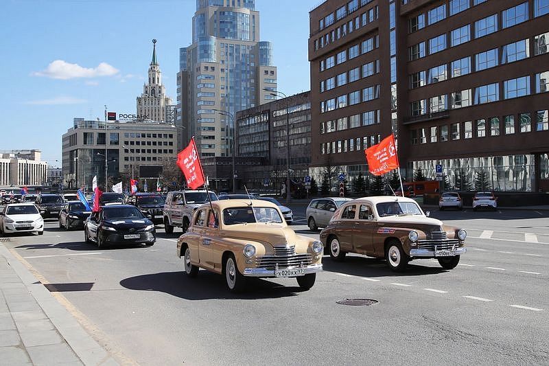 Колонна участников автопробега «Zа мир без нацизма» прибудет в Краснодарский край