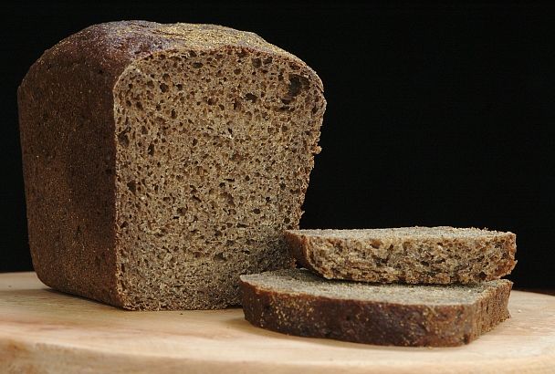 Хлеб для диеты: черный хлеб обладает множеством полезных свойств для организма