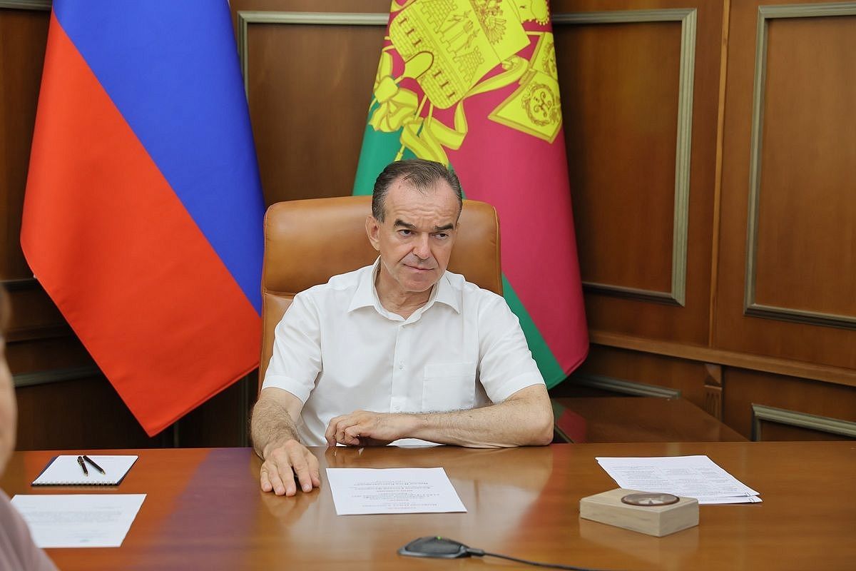 Вениамин Кондратьев поручил построить в Калининском районе новый стадион