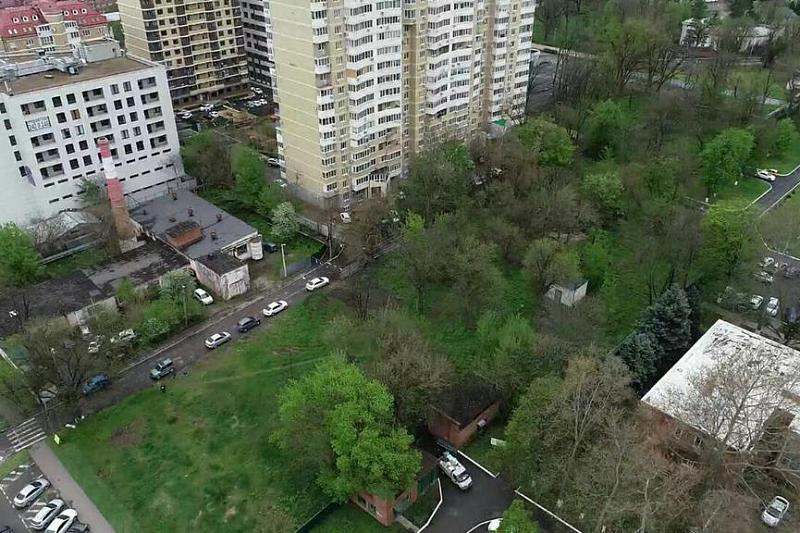 Власти Краснодара вернули в муниципальную собственность земельный участок возле Чистяковской рощи
