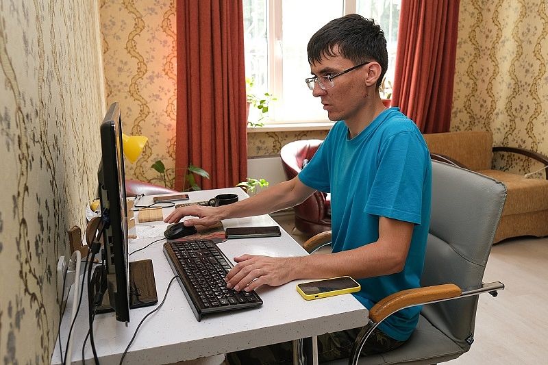 В Краснодаре открылась первая на Кубани квартира сопровождаемого проживания для людей с аутизмом