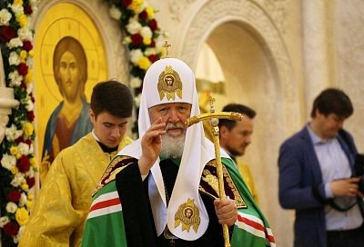 Патриарх Кирилл освятил кафедральный собор в Геленджике