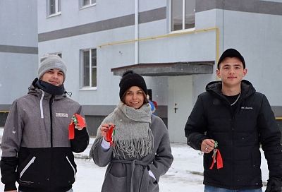 Детям-сиротам вручили ключи от квартир в Калининском районе