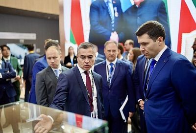 Антон Алиханов оценил промышленный потенциал Краснодарского края на выставке «Иннопром» в Минске