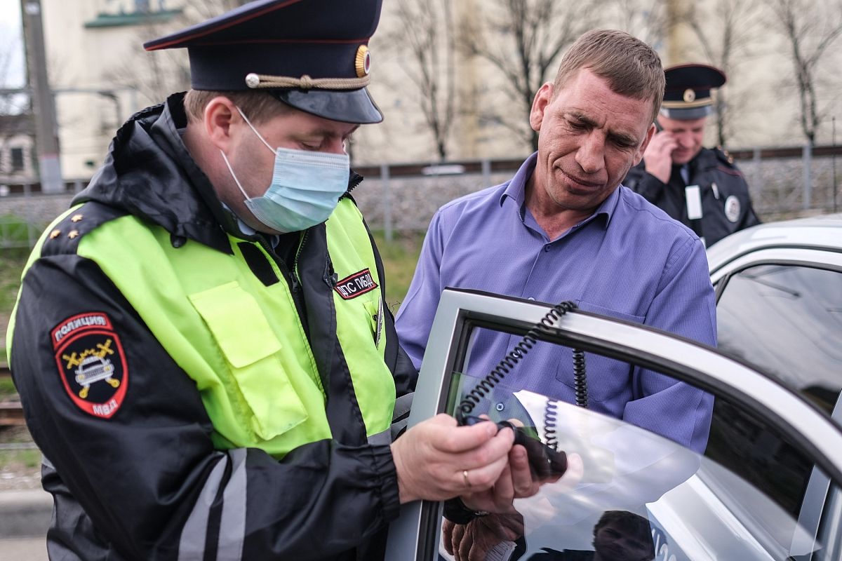 Полицейские ищут в Краснодаре тонированные машины - Кубанские новости