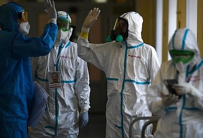 «Единая Россия» подняла вопрос справедливой оплаты труда медиков в «красной зоне» в новогодние праздники