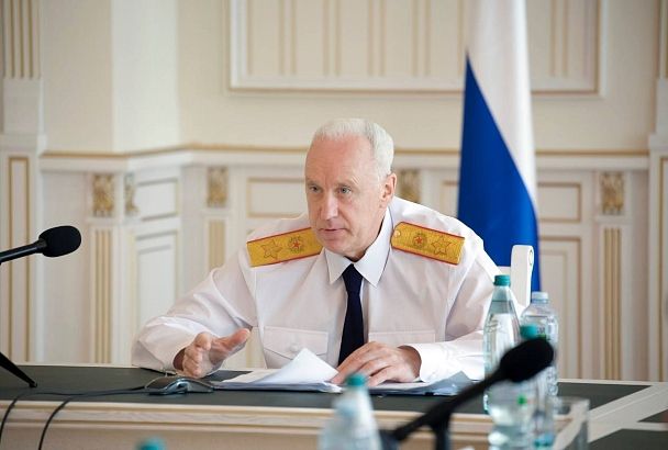 Жители кубанской станицы пожаловались Бастрыкину на агрессивного соседа